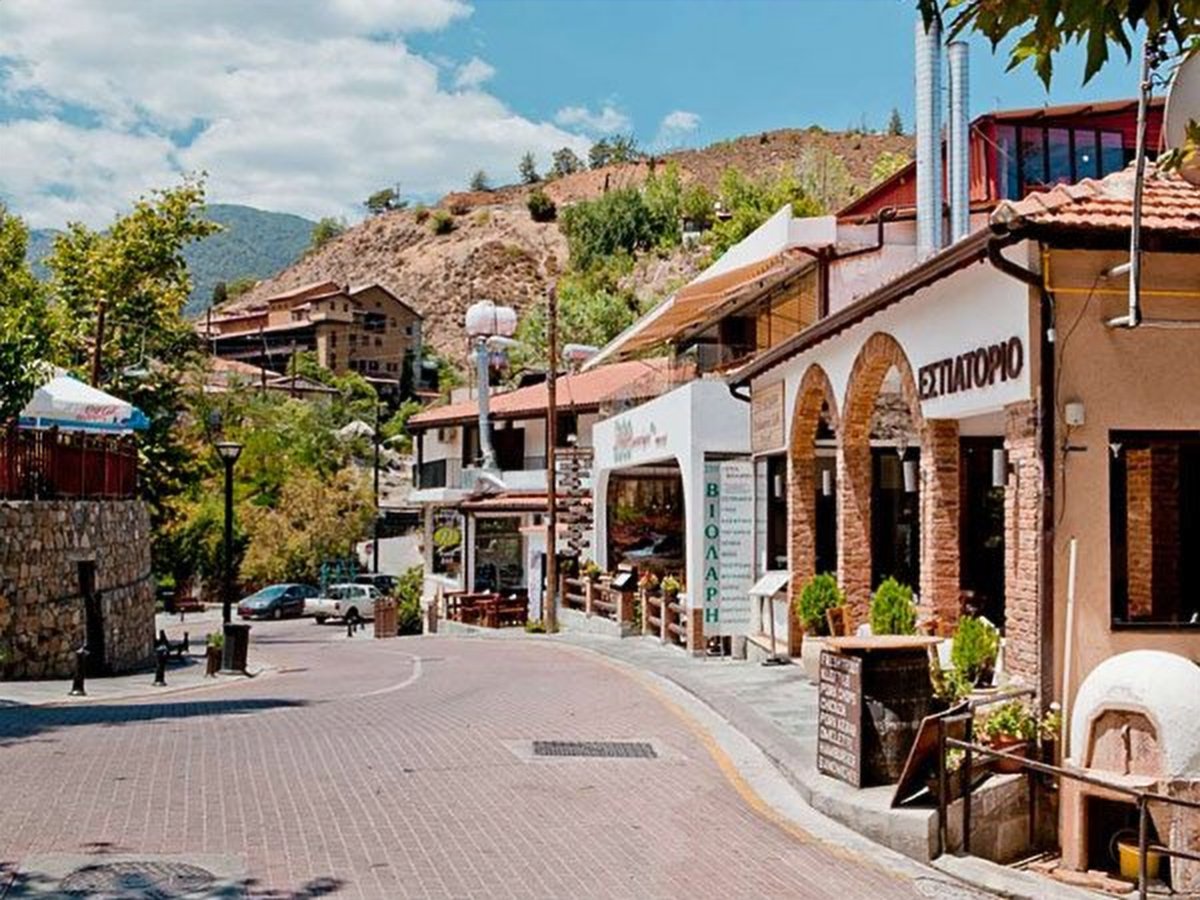 Central Square, Kakopetria